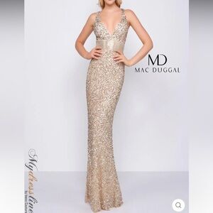 Mac Duggal dress size 8  style 9630